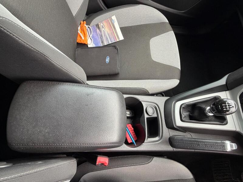 2014 Ford Focus — photo 13