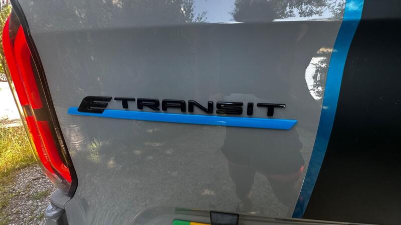 2025 Ford E-Transit Custom — photo 8