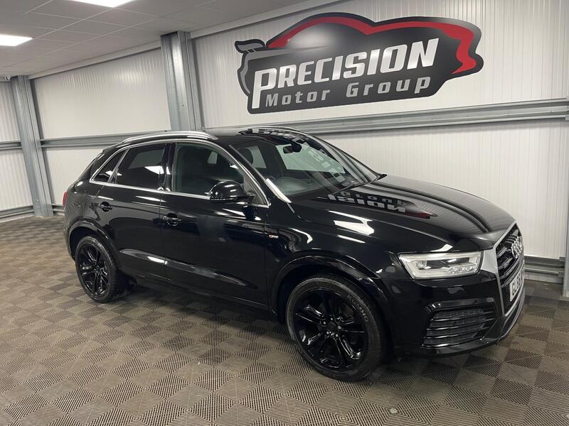 Audi Audi Q3 view 4
