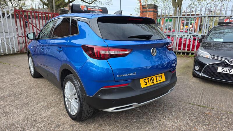 Vauxhall Grandland X view 4