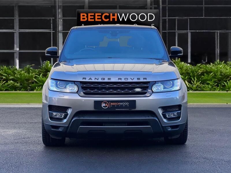 Land Rover Range Rover Sport view 3