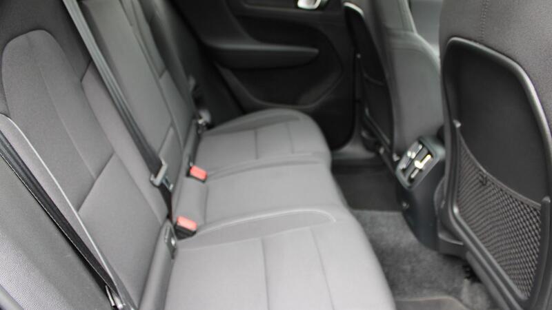 Volvo C40 view 6