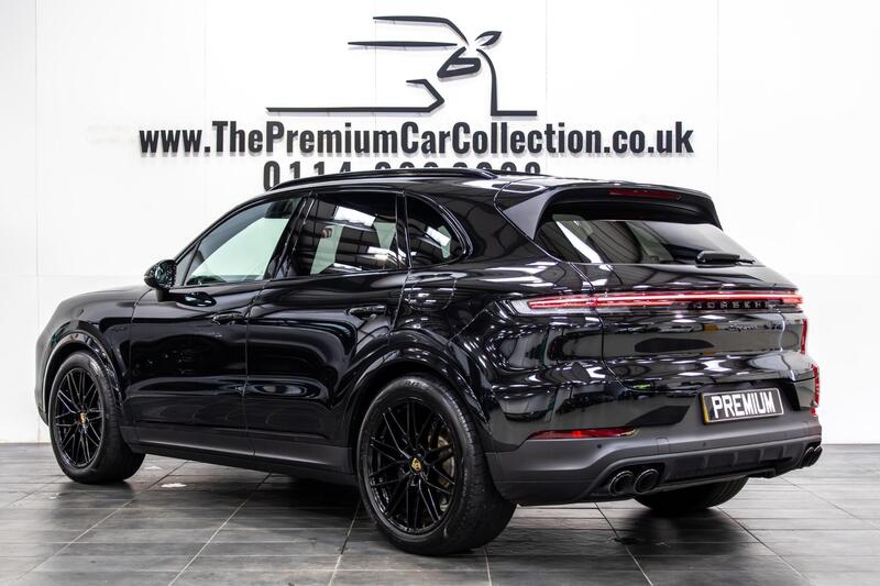 Porsche Cayenne view 6