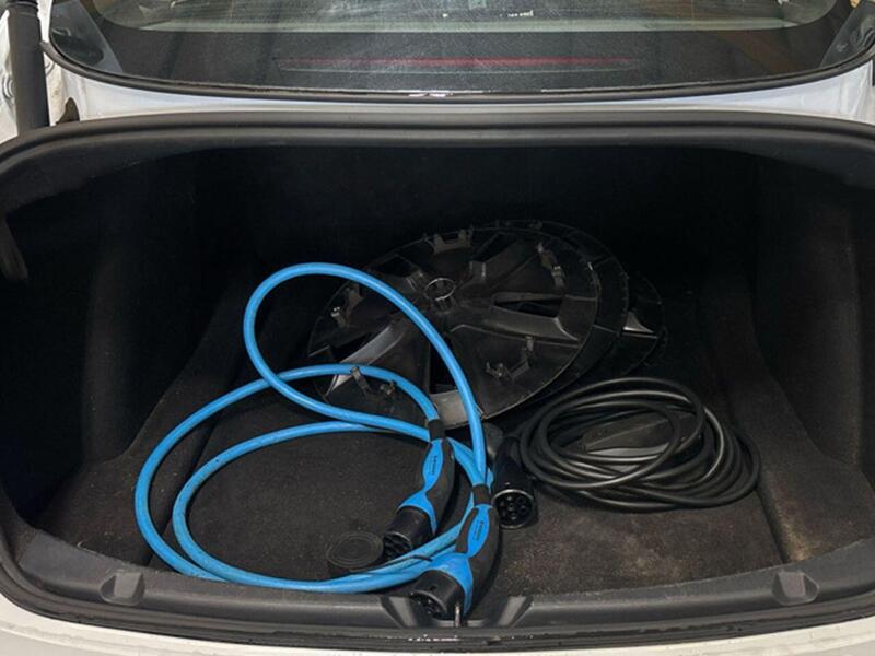 Tesla Model 3 view 6