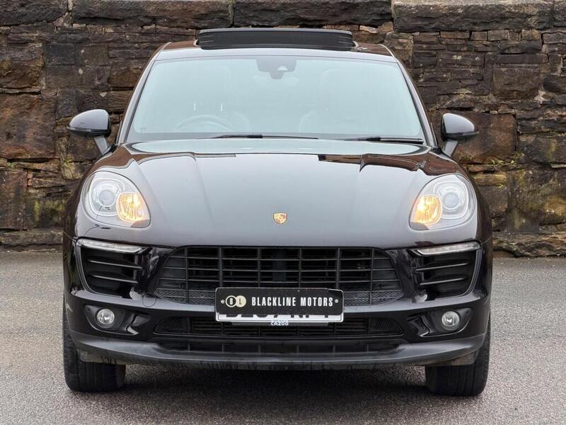 Porsche Macan view 2