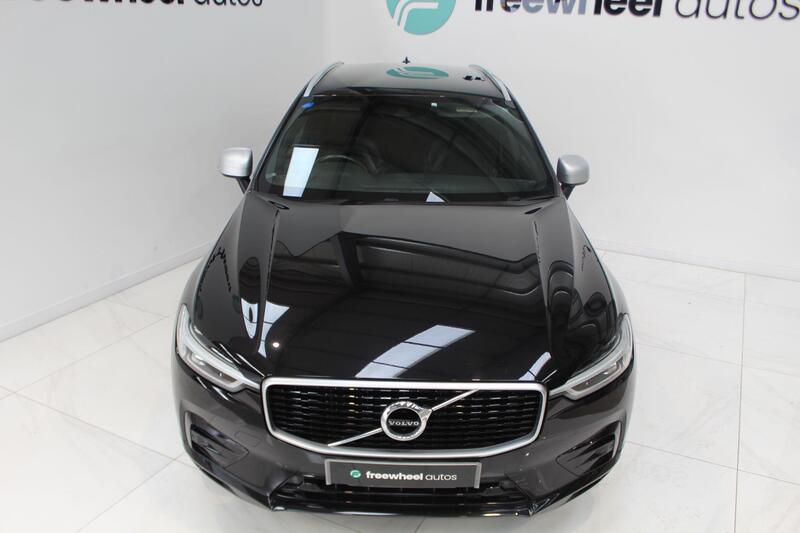 2018 Volvo XC60 in Black — image 8 of 74