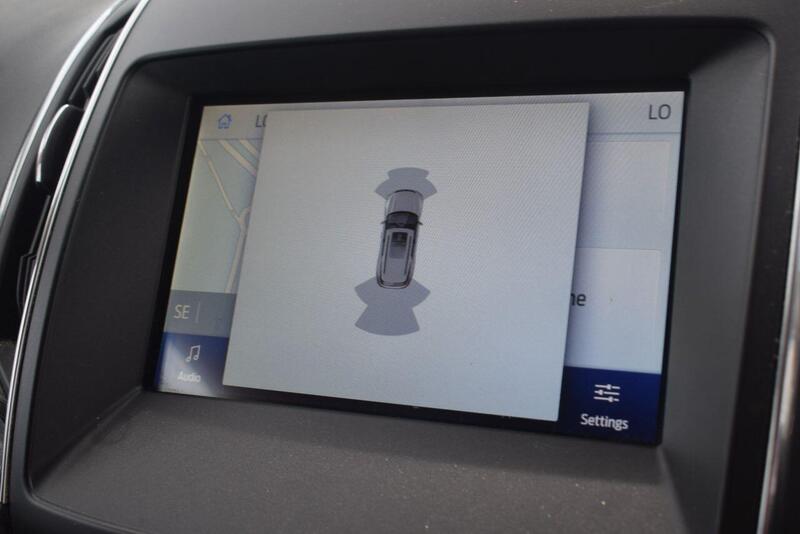 Ford Galaxy view 4