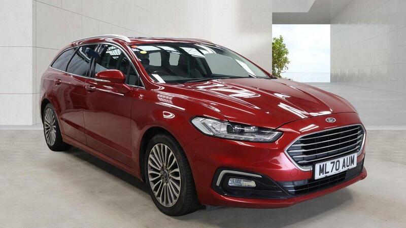 Ford Mondeo view 4