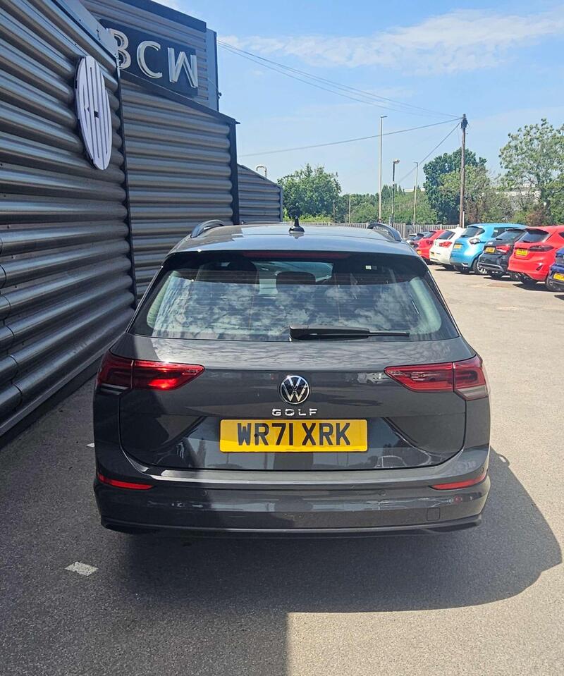 Volkswagen Golf view 7