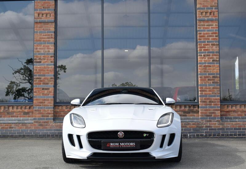 Jaguar F-Type view 4