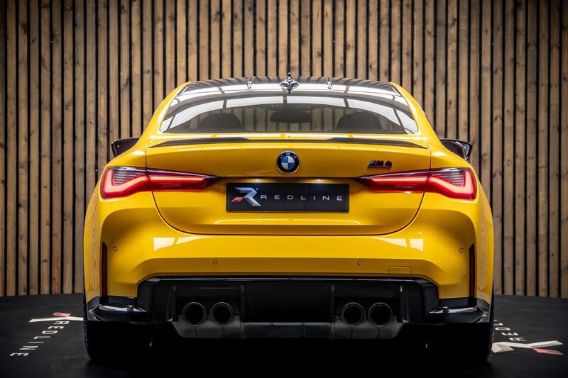 BMW M4 view 6