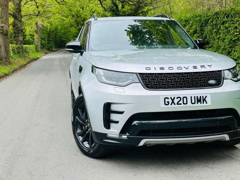 Land Rover Discovery 3 view 2