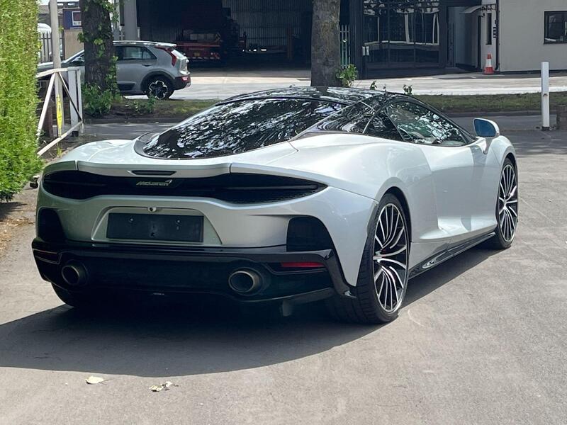 Mclaren GT view 4