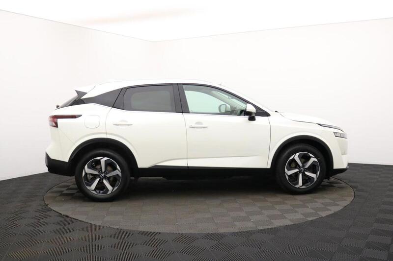 Nissan Qashqai view 2