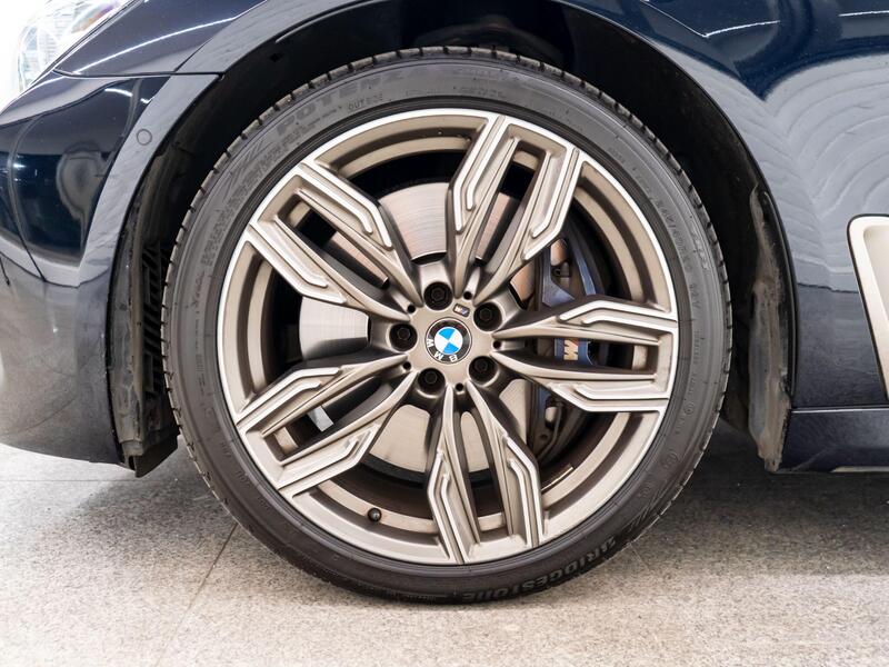 BMW 7 Series view 2