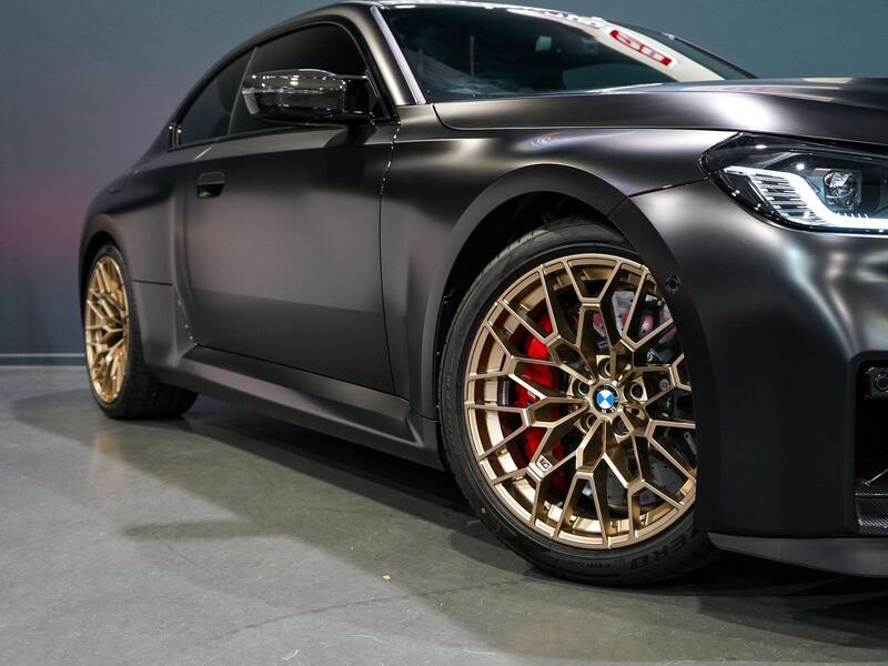 BMW M2 view 6