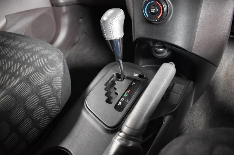 Toyota Iq view 2