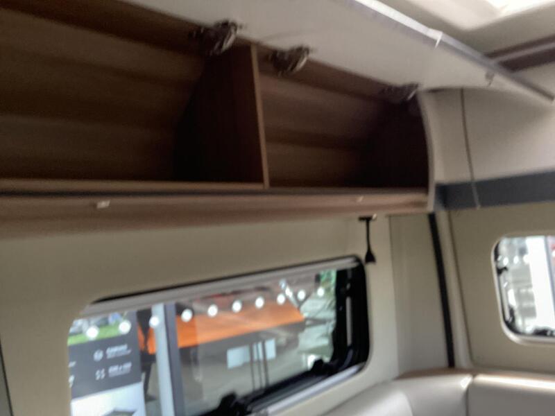 Auto-Trail V-Line 636 Sport — image 31