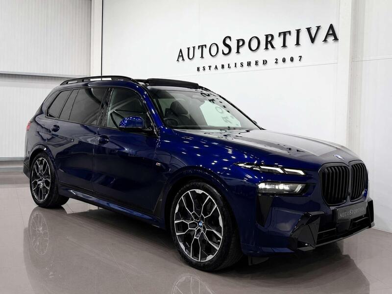 BMW X7 view 5