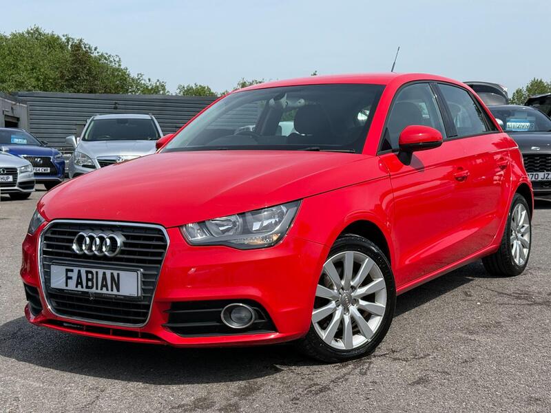 Audi A1 view 2