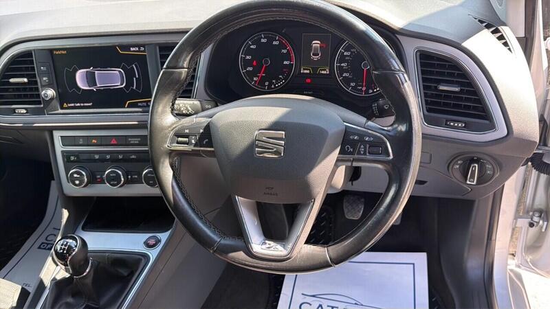 Seat Leon view 4