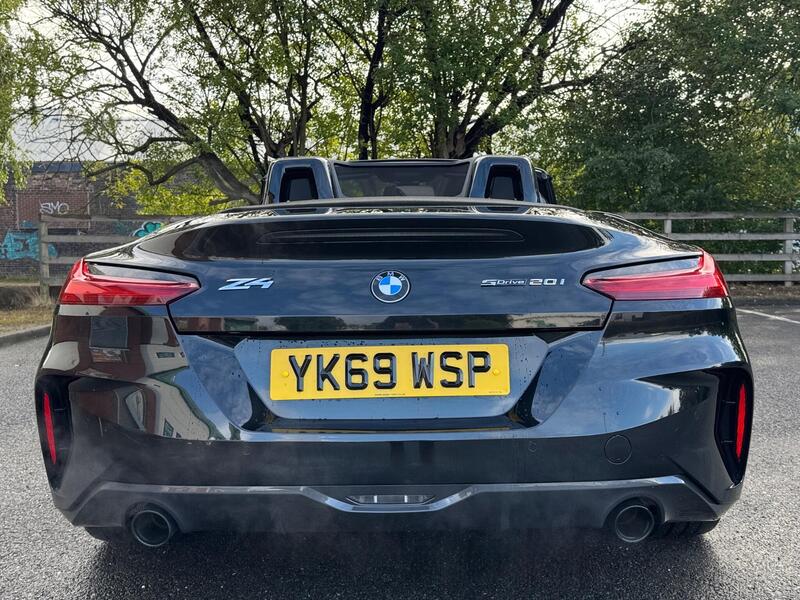 BMW Z4 view 7