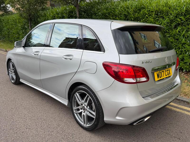 Mercedes-Benz B Class view 4