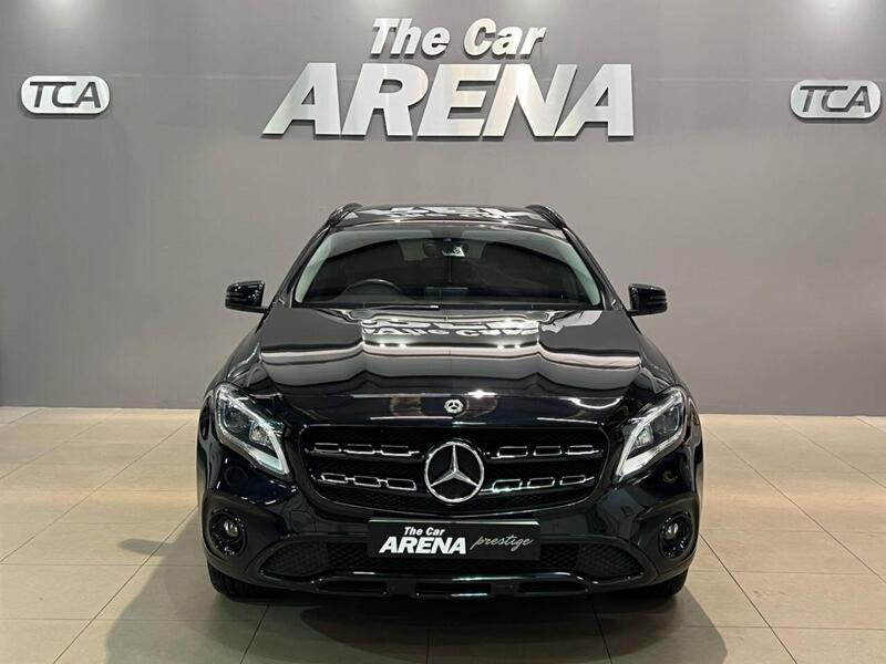 Mercedes-Benz Gla view 3