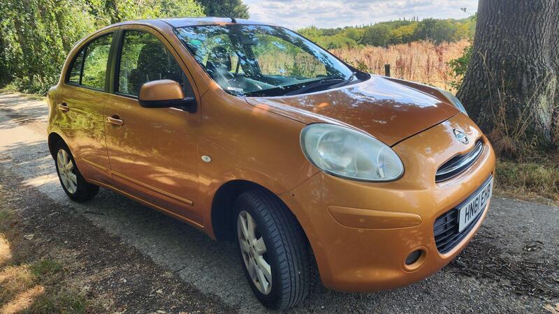 2011 Nissan Micra — photo 2