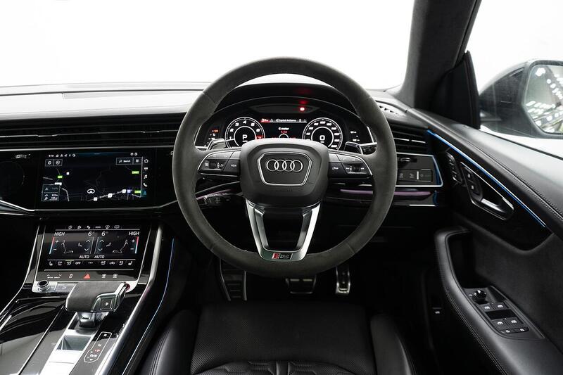 Audi Audi RSQ8 view 5