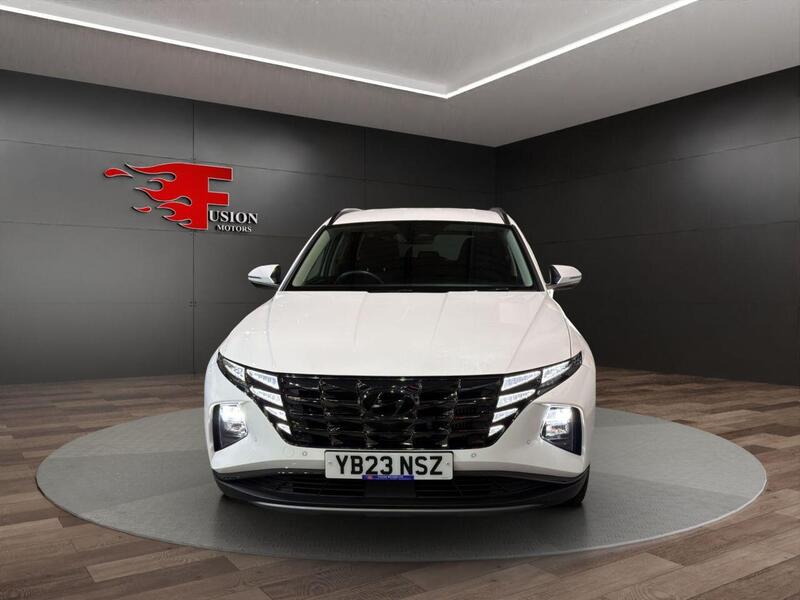 Hyundai Tucson view 2