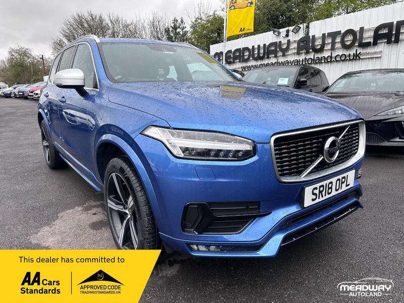 Volvo XC90 — photo 1