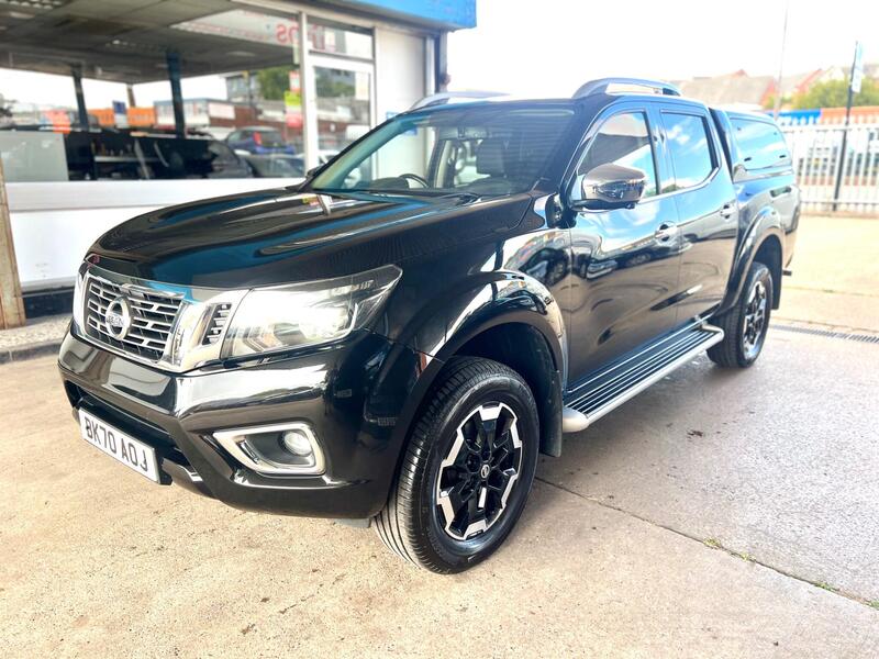 Nissan Navara view 3