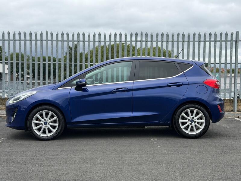 Ford Fiesta view 7