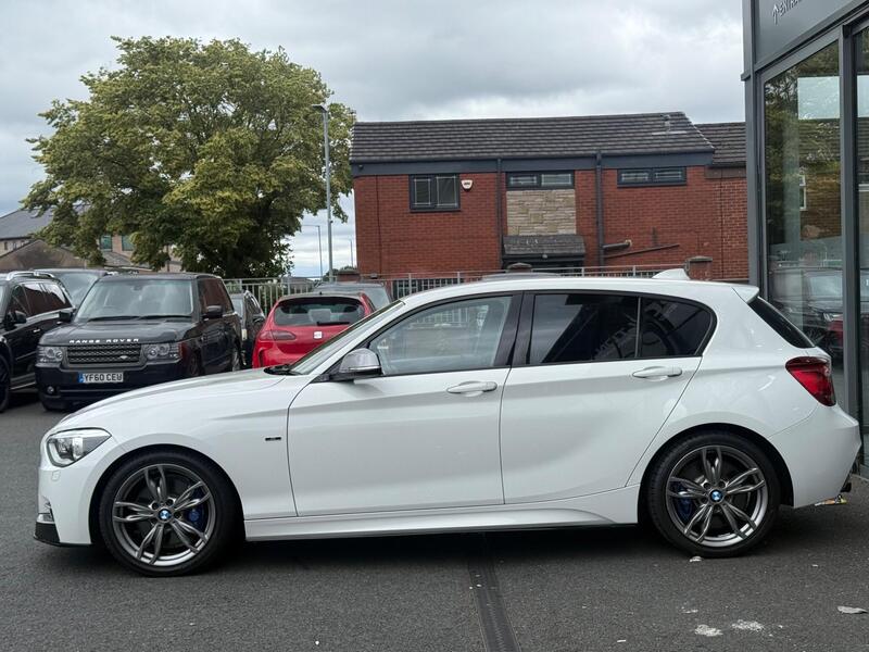 BMW 1 Series view 7