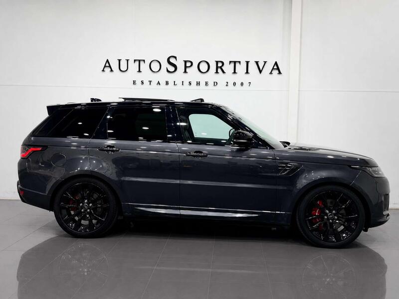 Land Rover Range Rover Sport view 3
