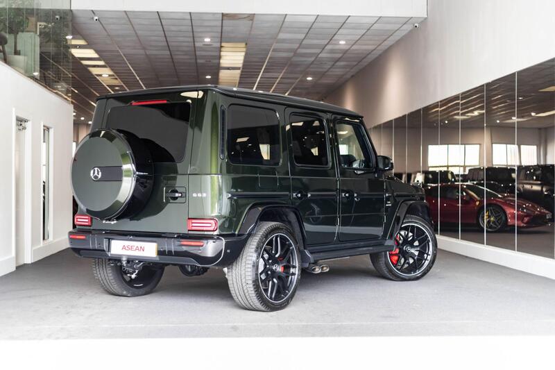 Mercedes-Benz G-Class view 5