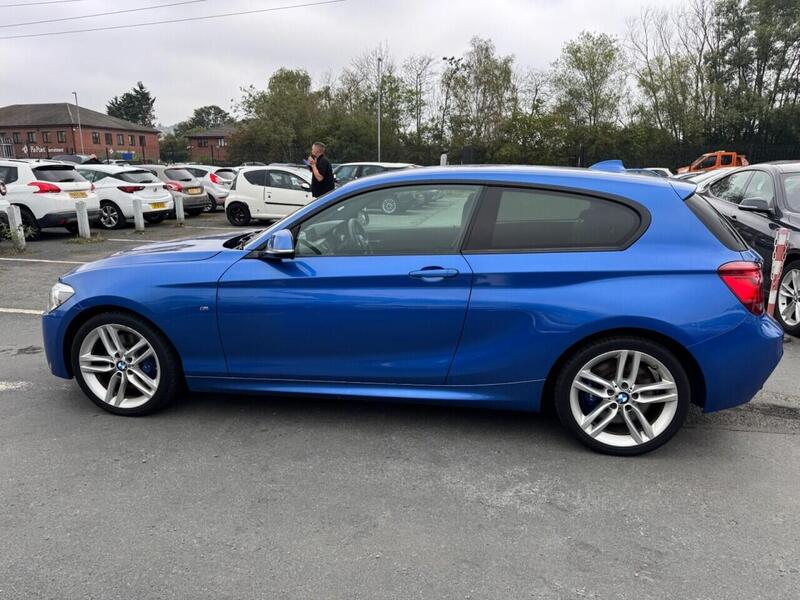 BMW 1 Series view 4
