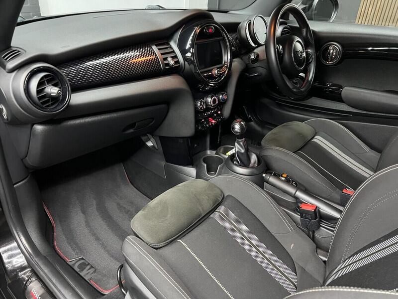 Mini Hatch view 2