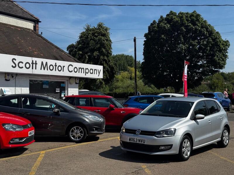 Volkswagen Polo view 4