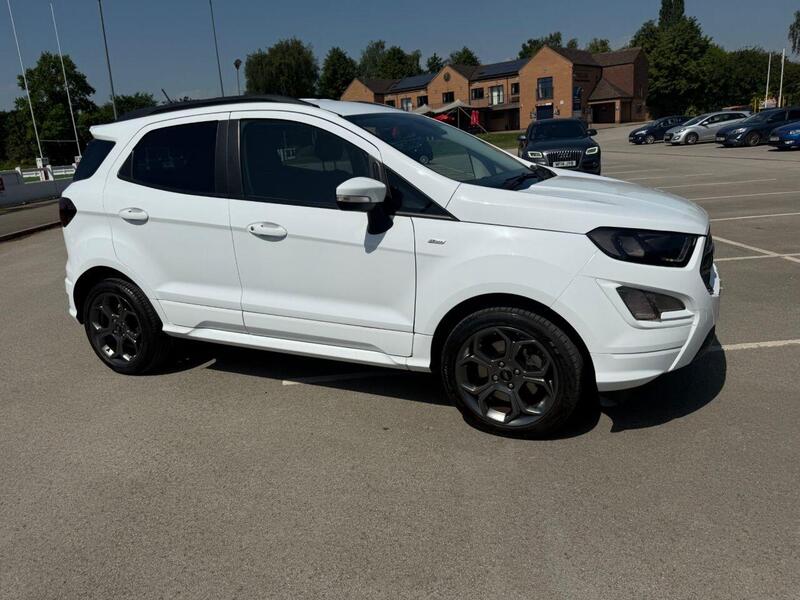Ford EcoSport view 4