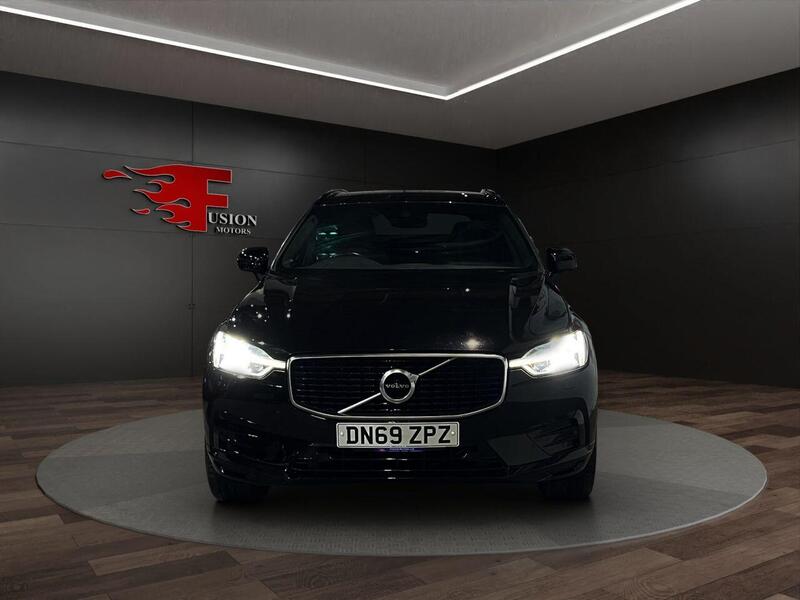 Volvo XC60 view 2