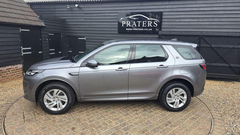 Land Rover Discovery Sport view 6