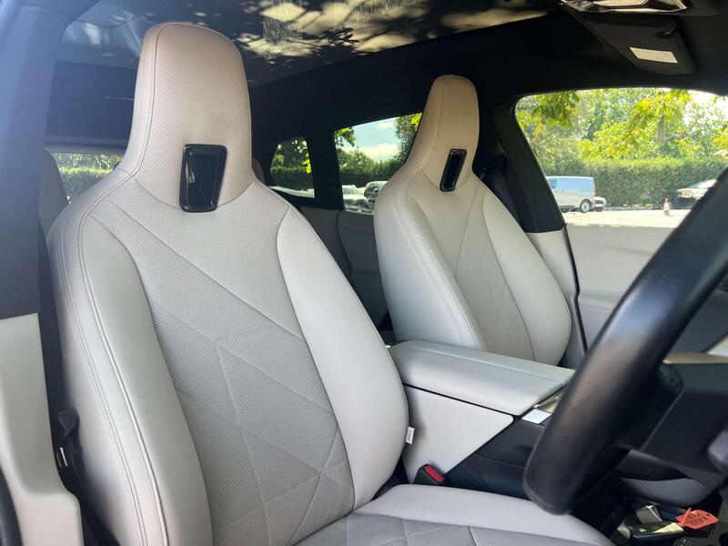 BMW Ix view 5