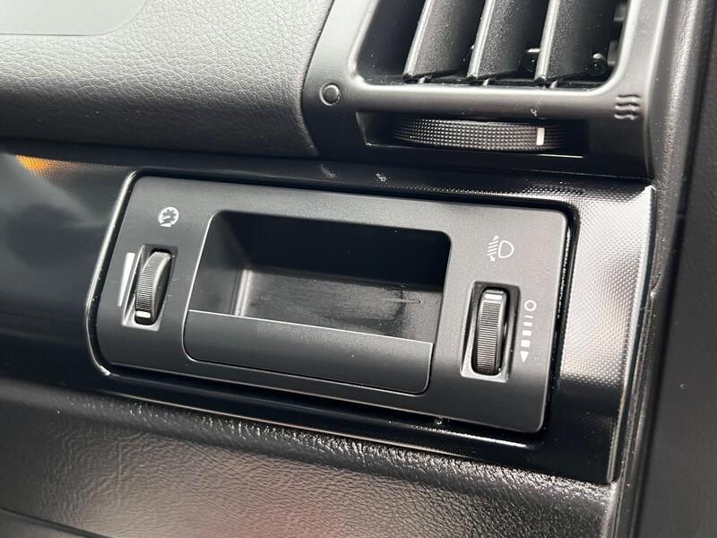 Land Rover Freelander view 10