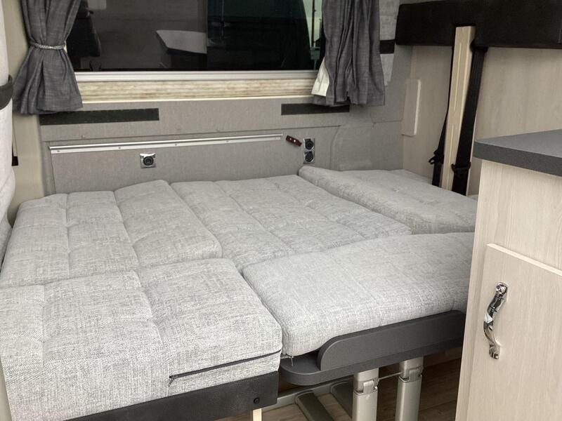 Auto-Sleepers Fairford — image 10