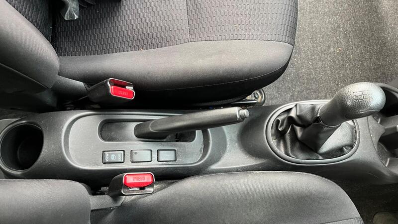 2012 Nissan Micra — photo 28