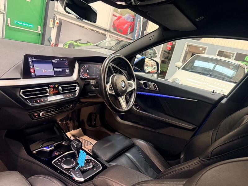 BMW 2 Series view 3