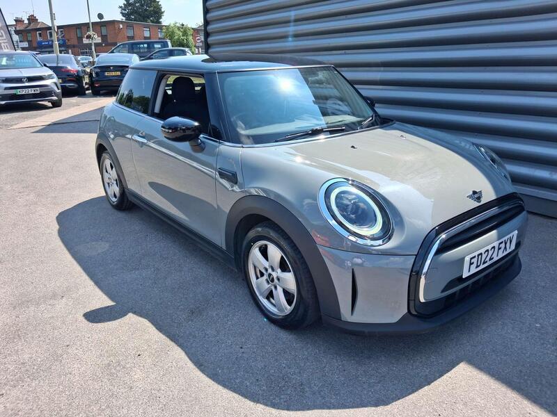 Mini Cooper view 5