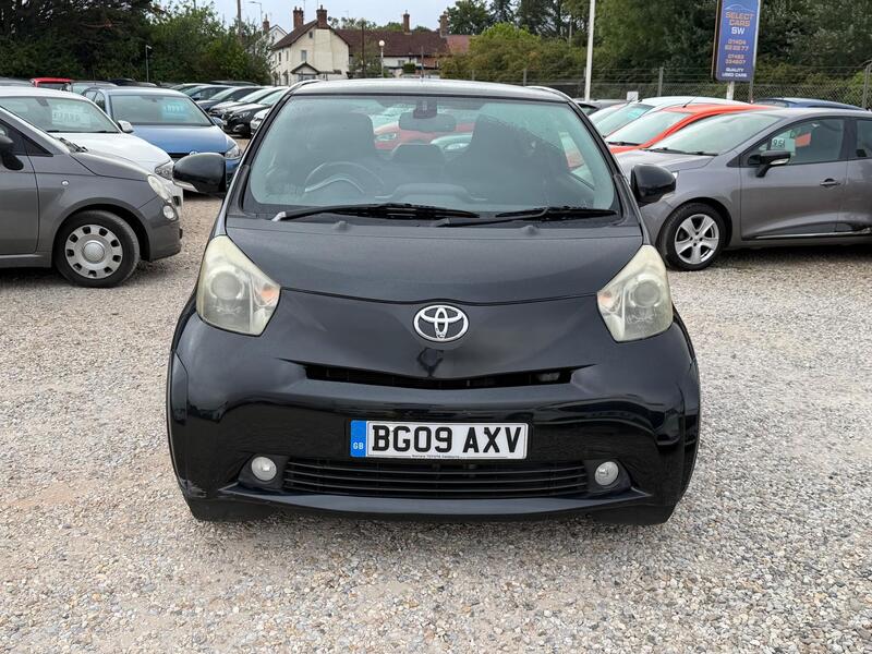 Toyota Iq view 3
